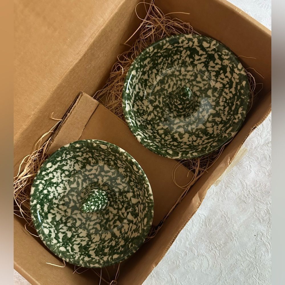 Apple Baker The Workshops Of Gerald E. Henn Green Spongeware Set of 2